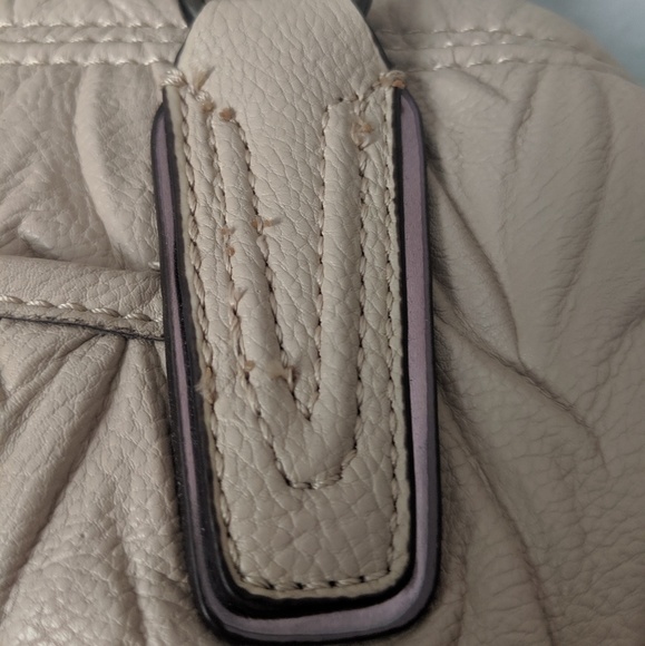 Simply Vera beige purse - Picture 3 of 6